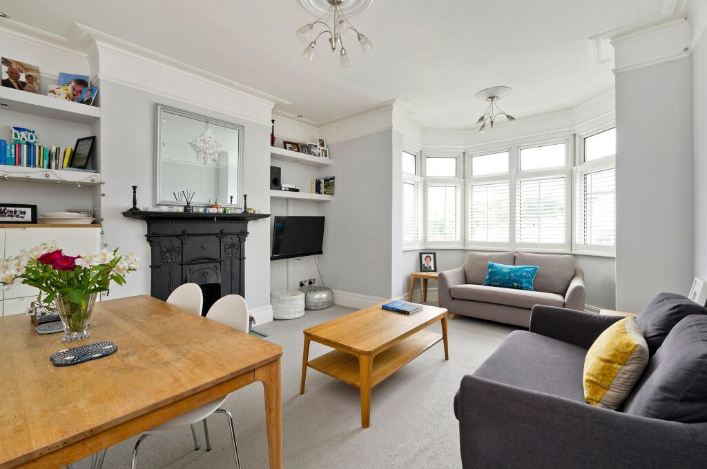 Main image of property: Upper Richmond Road West, East Sheen, London, SW14