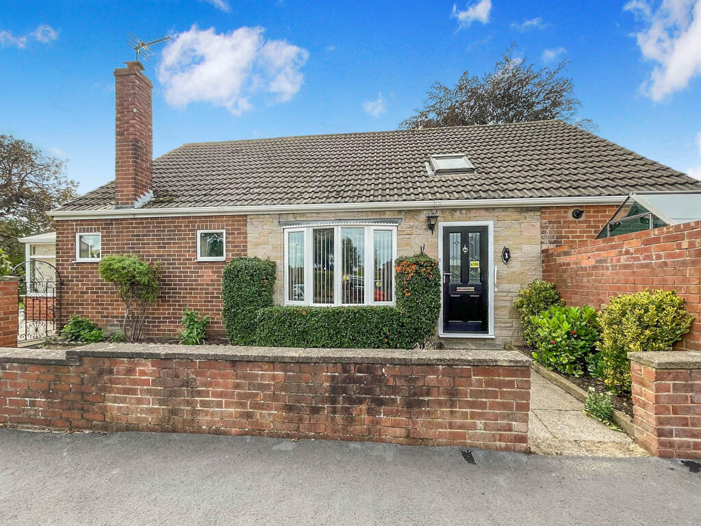 Main image of property: Thornhill Drive, Walton, Wakefield