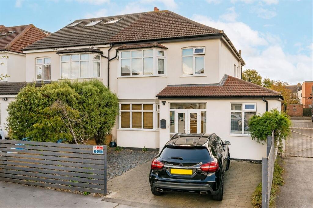 Main image of property: Carolina Road, Thornton Heath