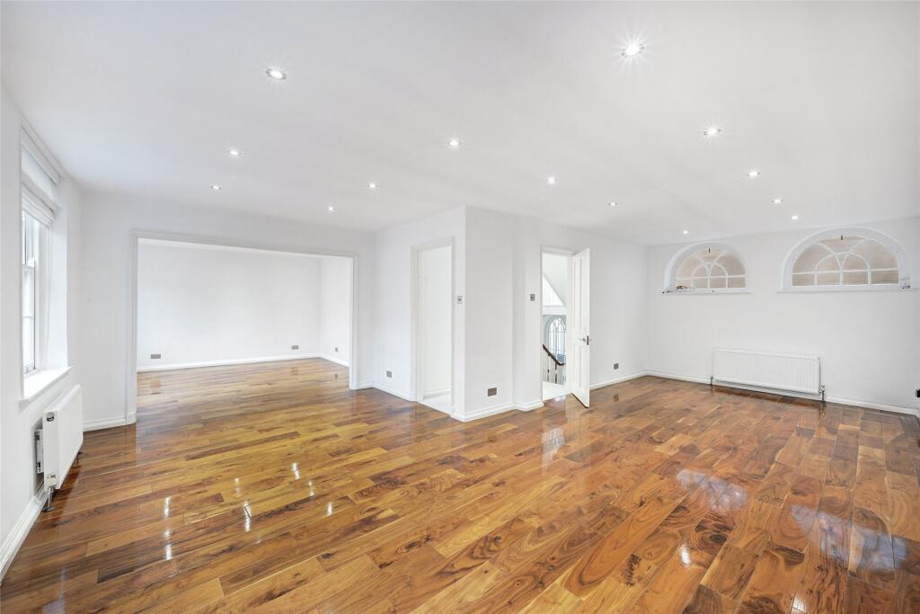 Main image of property: Wilton Row, London, SW1X
