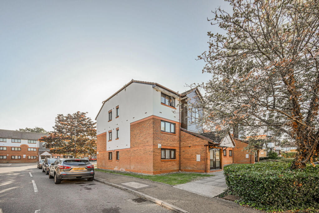 Main image of property: St Pauls Rise, London, N13, Palmers Green, London, N13