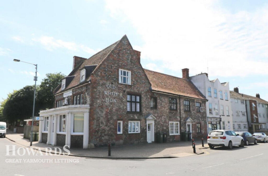 Main image of property: The Old White Lion, Great Yarmouth