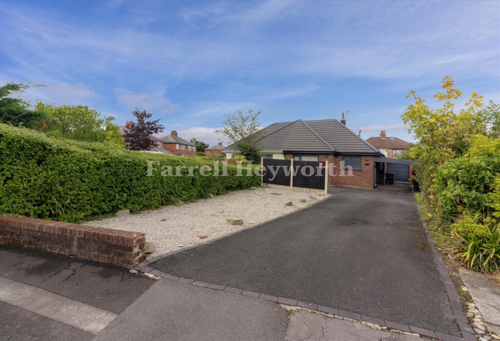 Main image of property: Tarn Close, Penwortham, Preston