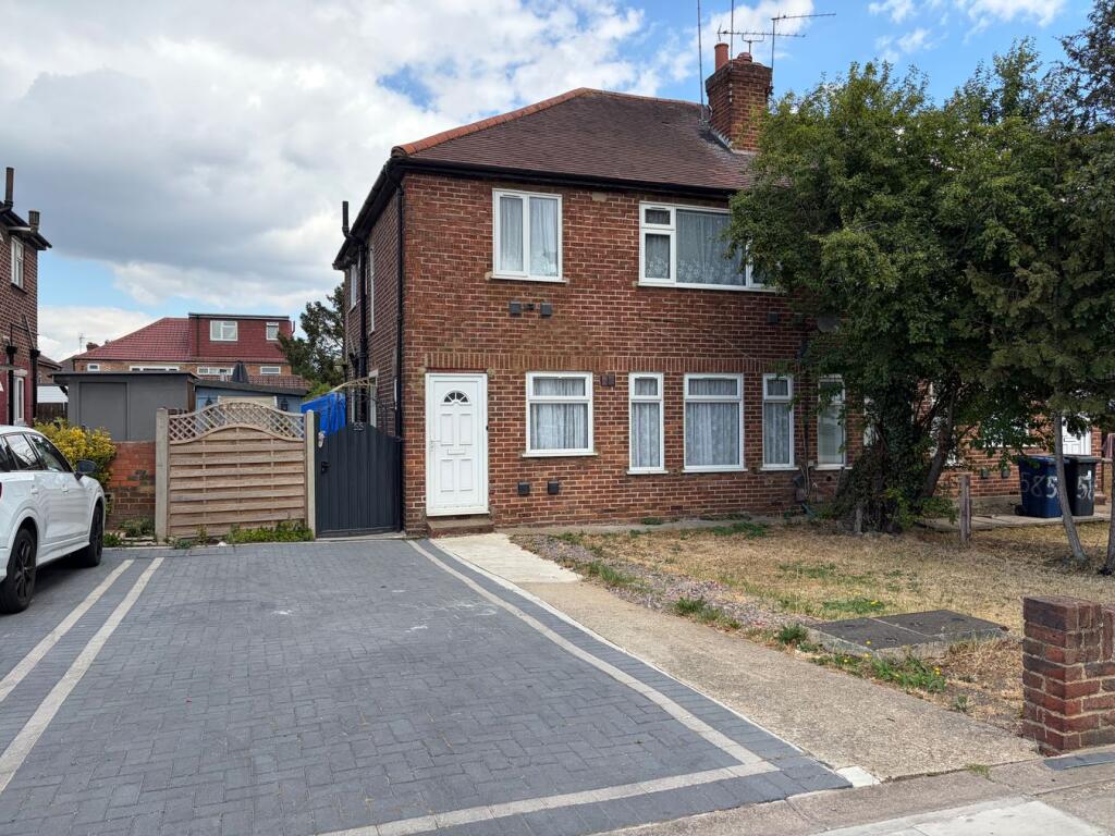 Main image of property: Western Avenue, Perivale, Greenford, UB6