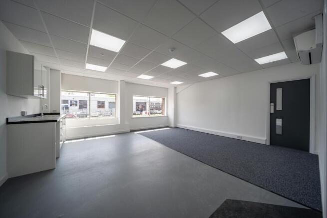 Unit B2 Hambridge Road 10.jpg