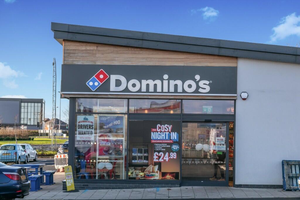 Dominos