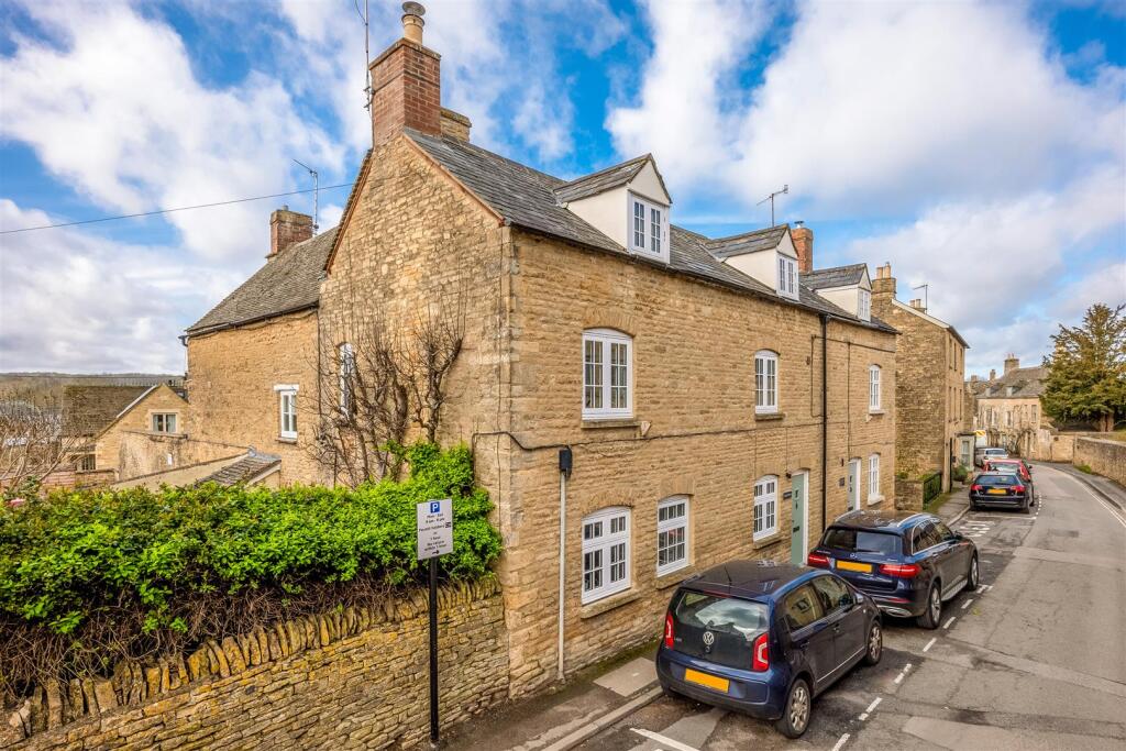 Main image of property: Market Street, Charlbury