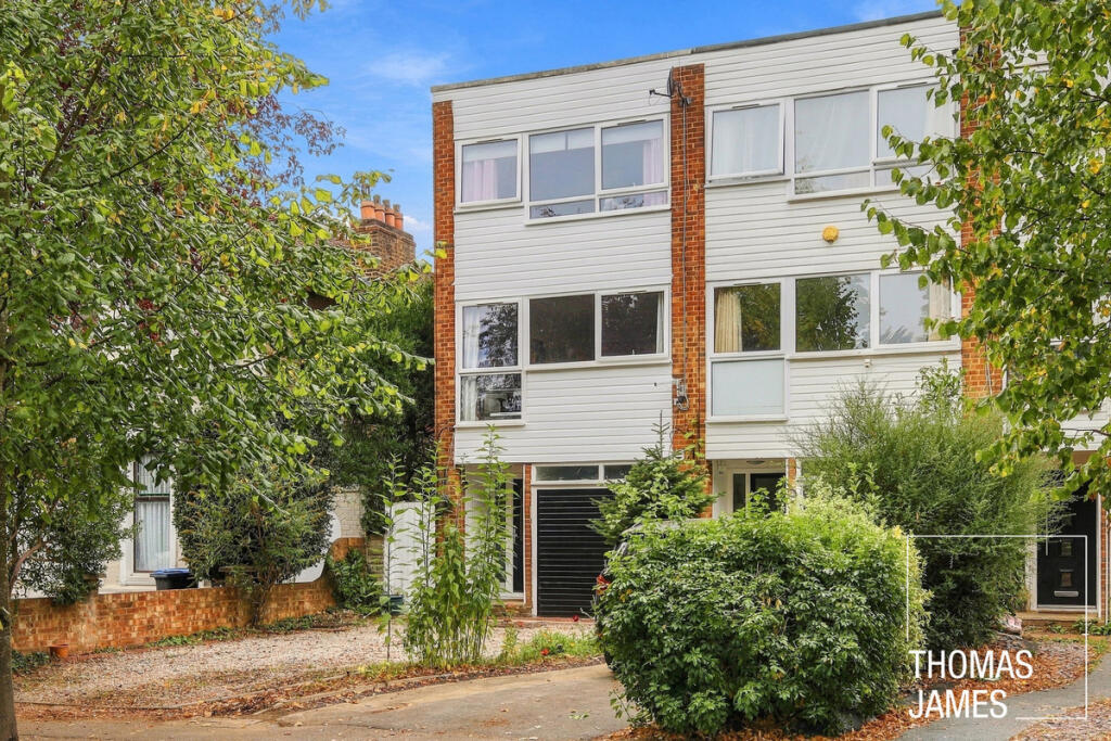 Main image of property: Wellington Road, Enfield, EN1
