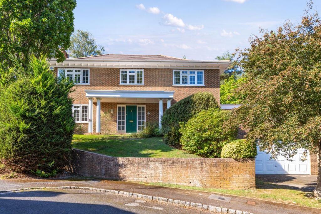 Main image of property: Whitefriars, Sevenoaks TN13 1QG