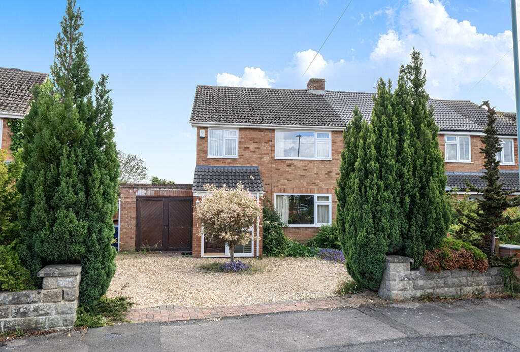 Main image of property: Delabere Road, Bishops Cleeve, Cheltenham, Gloucestershire, GL52