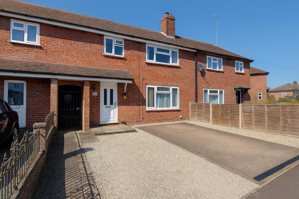 Main image of property: Goldfield Road, Tring