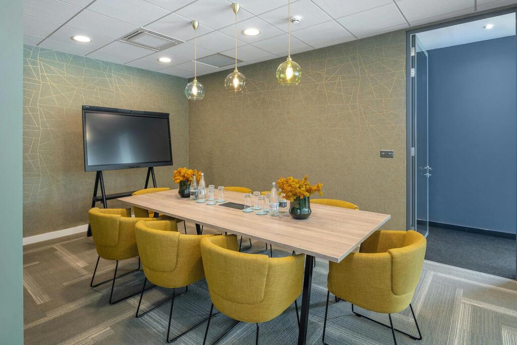 western_design_architectsarena100readingmeetingroom.jpg