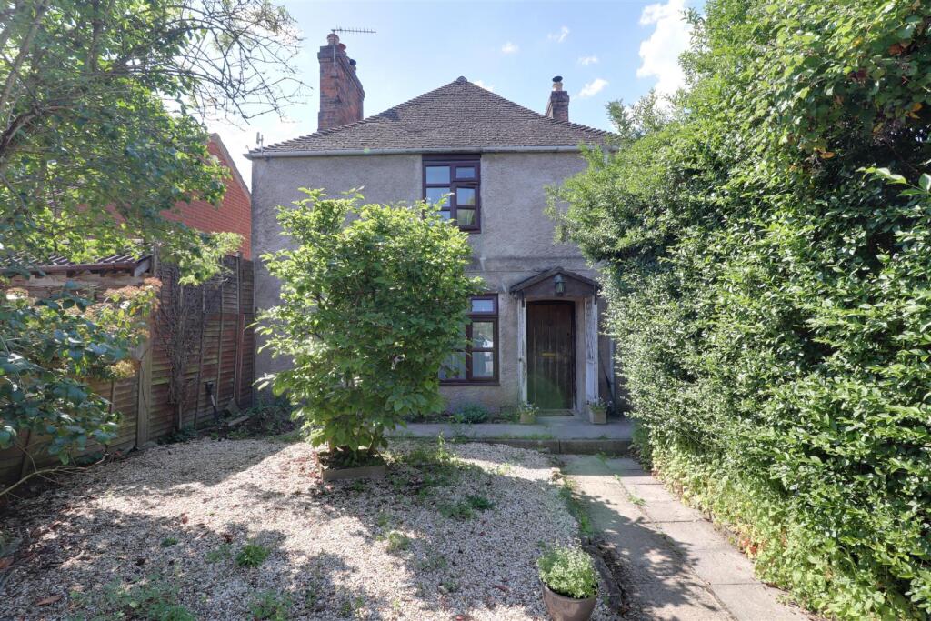 Main image of property: High Street, Arlingham, Gloucester
