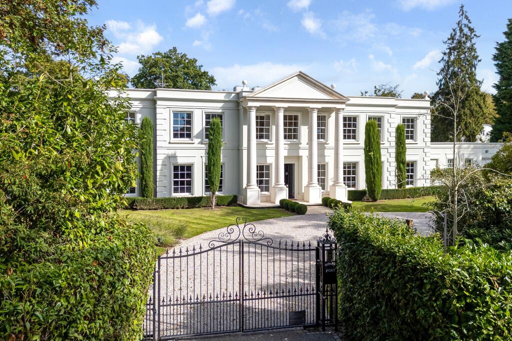 Main image of property: Waverley Drive, Wentworth Estate