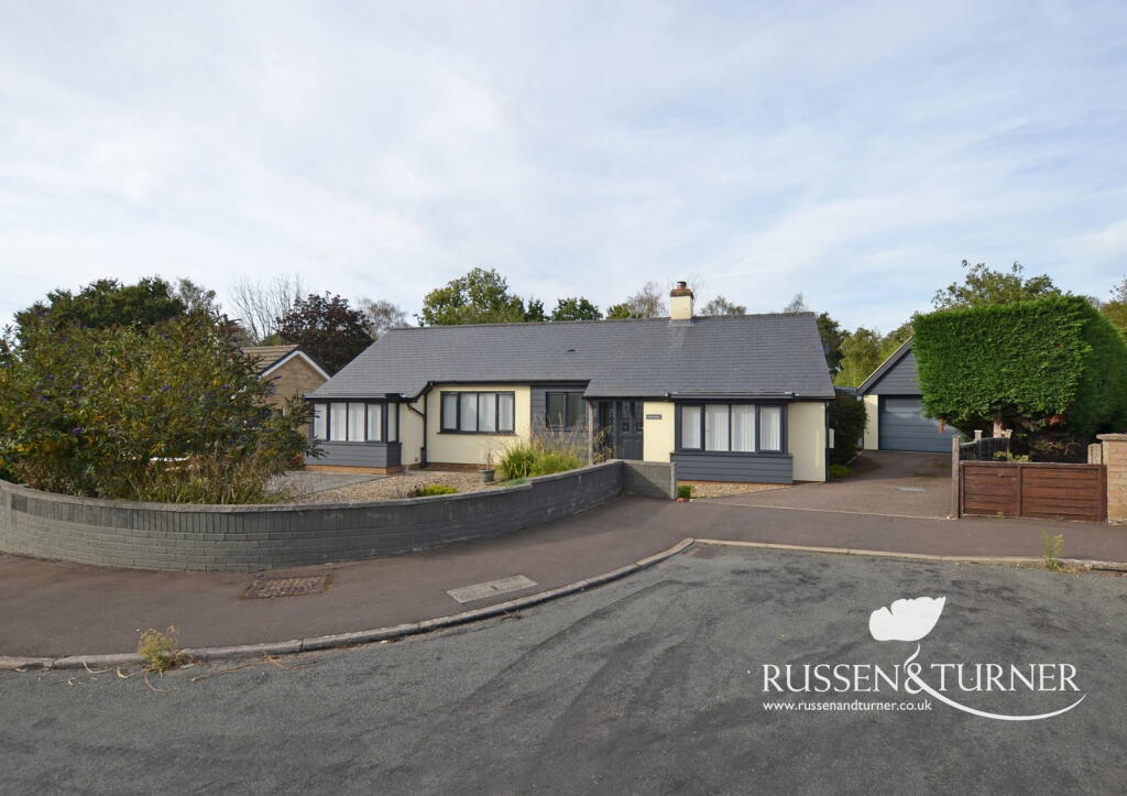 Main image of property: Briar Close, South Wootton - A modern and beautifully presented bungalow