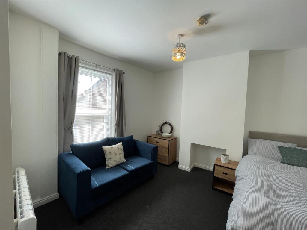 Main image of property: Bondgate, Darlington