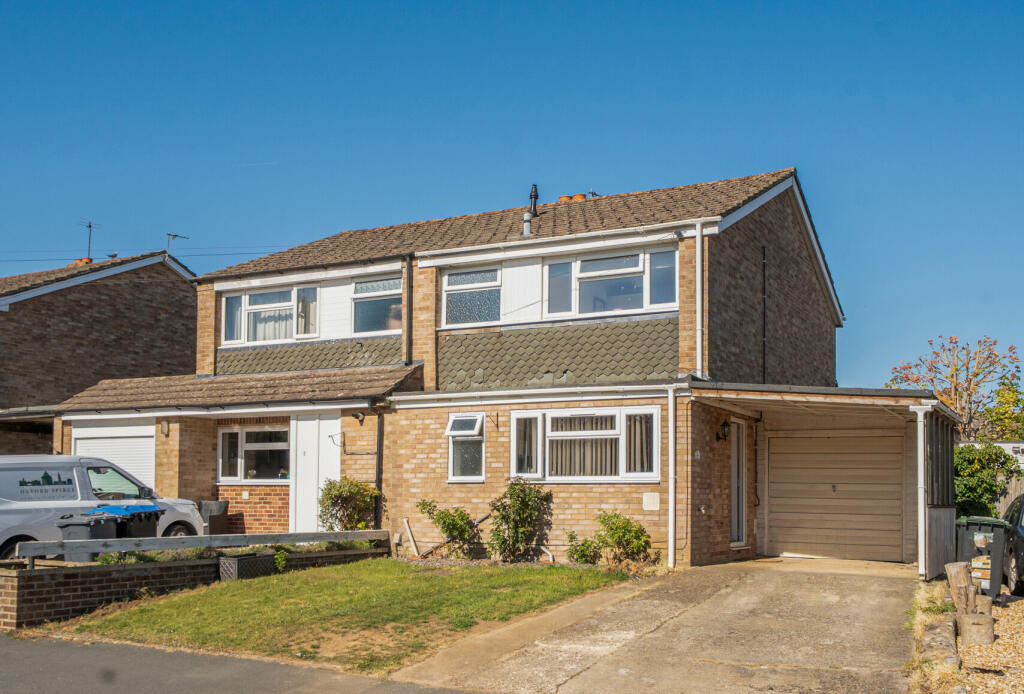 Main image of property: Burwell Drive, Witney, Oxfordshire, OX28