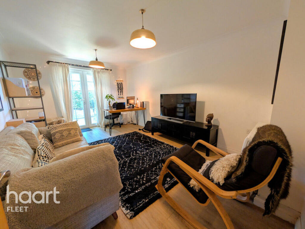 Main image of property: King Johns Street, Fleet