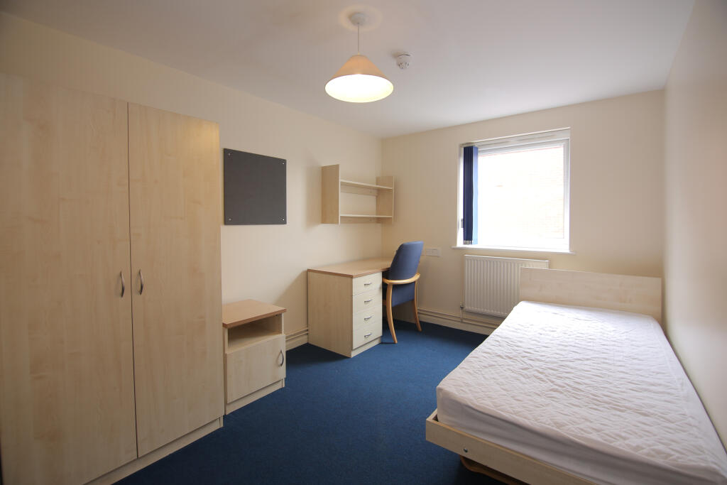 Main image of property: Victory Close, Tilehurst, Reading