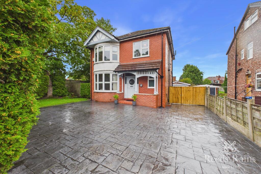 Main image of property: Dialstone Lane, Offerton, Stockport, Cheshire, SK2