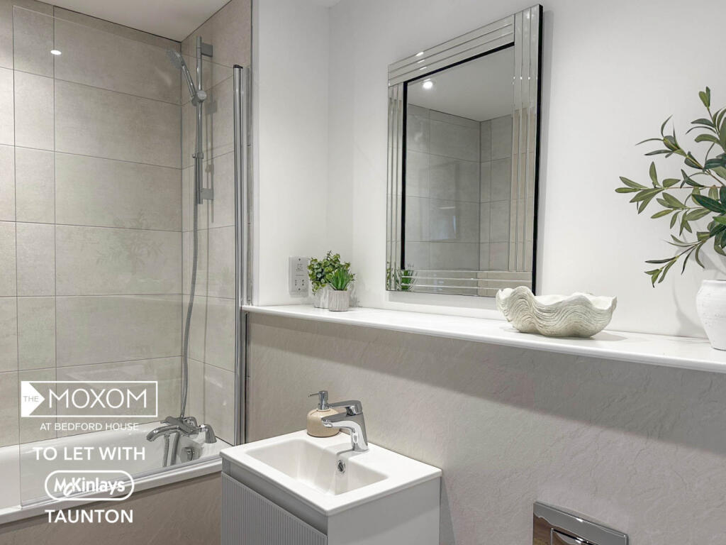 Main image of property: THE MOXOM