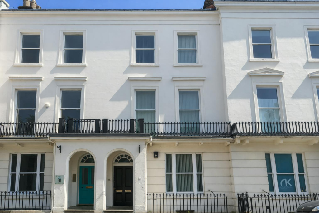 Main image of property: 24 Hamilton Terrace, Leamington Spa, CV32 4LY