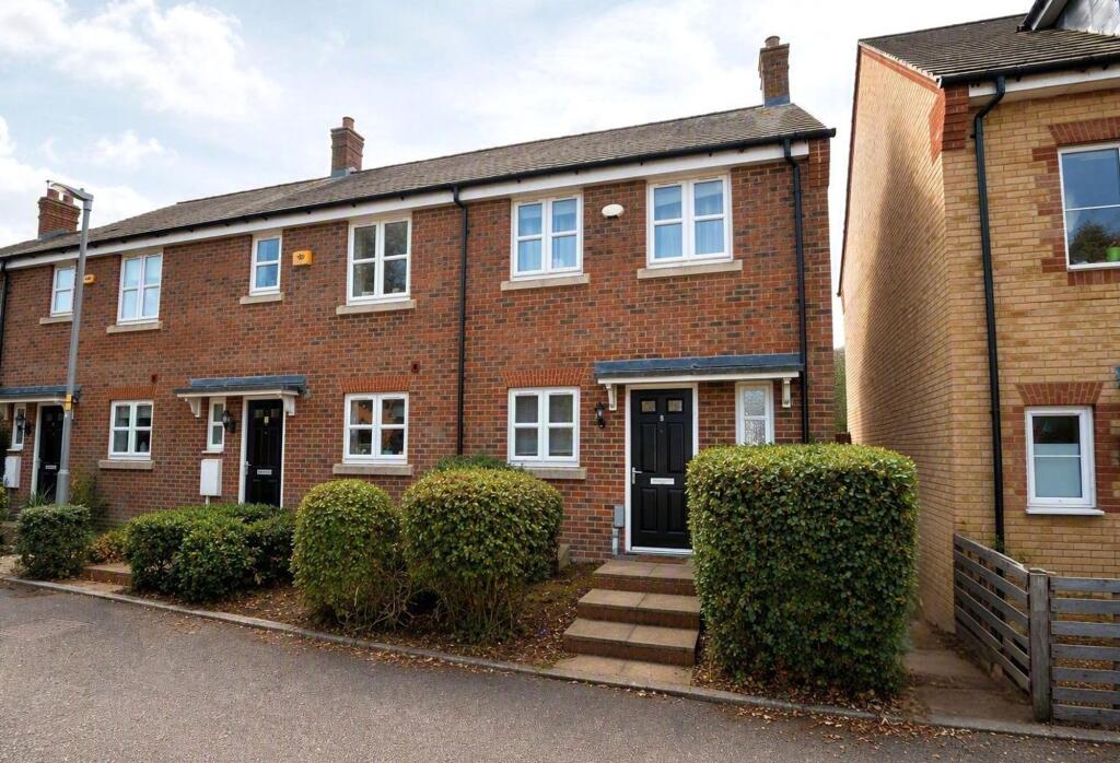 Main image of property: Featherbed Close, Winslow, MK18