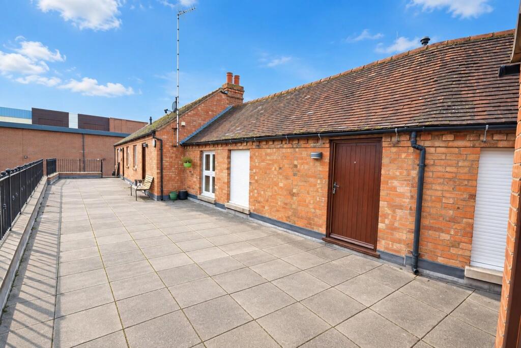 Main image of property: Wood Street, Stratford-Upon-Avon