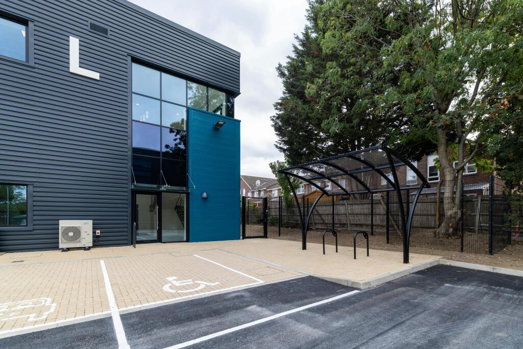 Eighty_Padrock_Leyton_0139.jpg