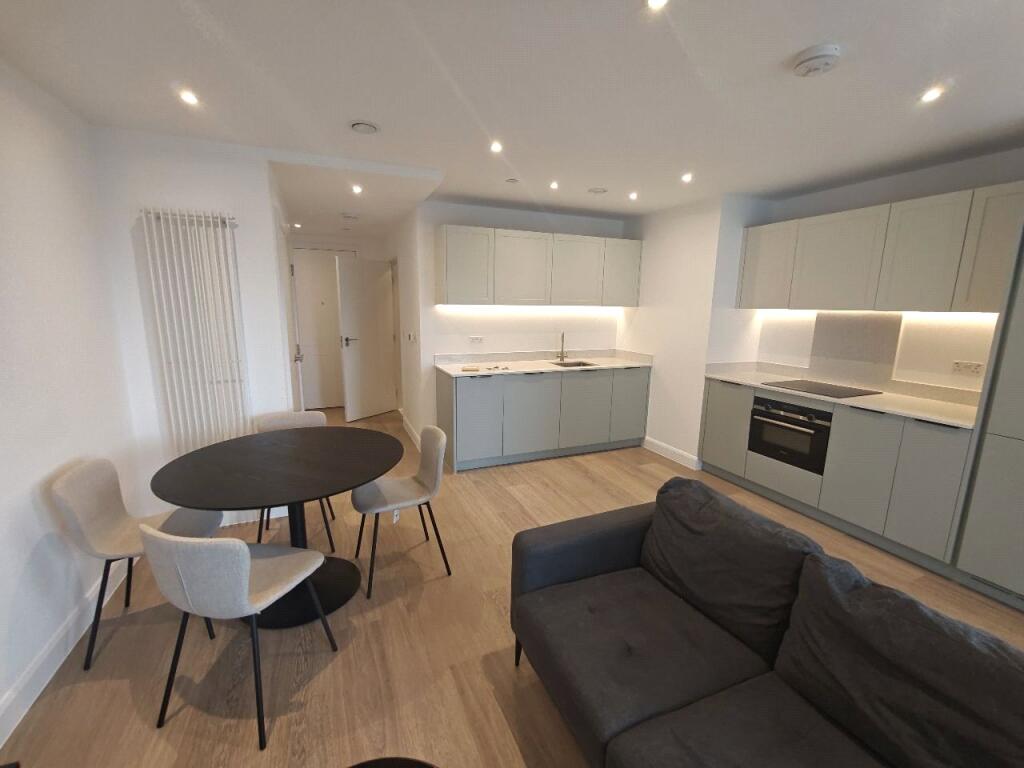 Main image of property: Ellipse House, London, E16