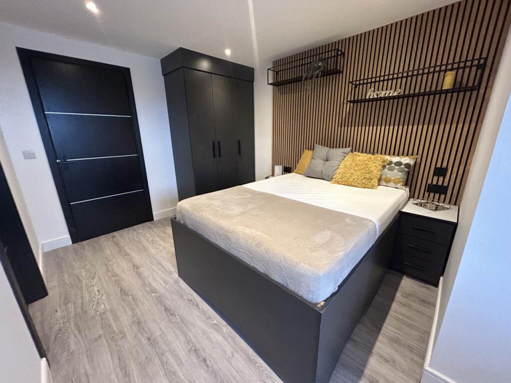 Main image of property: THE SUITES, 6-8 AUGHTON STREET, ORMSKIRK