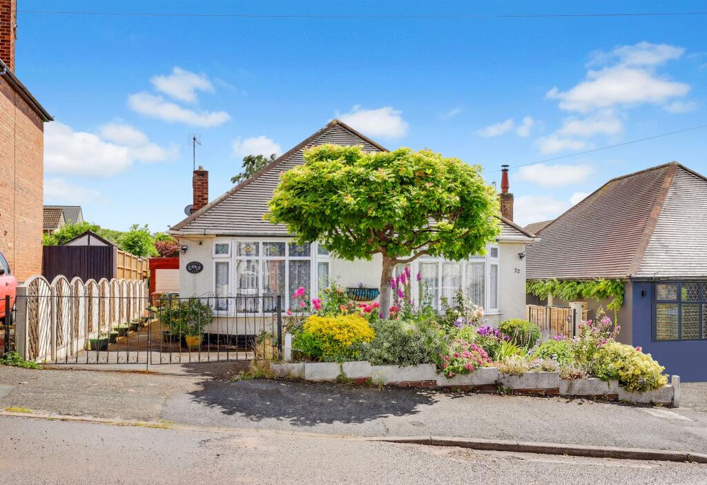 Main image of property: Grange View Road, Gedling, NG4