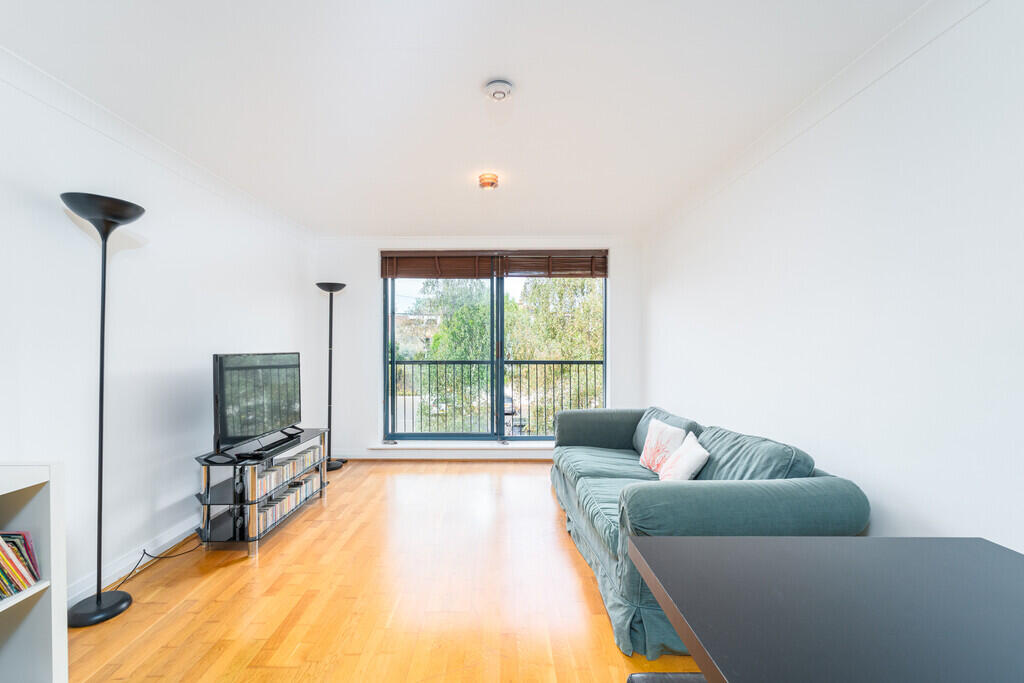 Main image of property: Tottenham Lane, Crouch End N8
