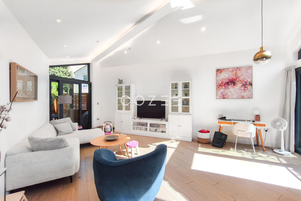 Main image of property: Munster road, SW6