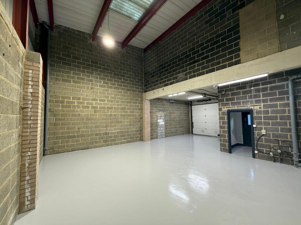 Unit 20 Windsor 2