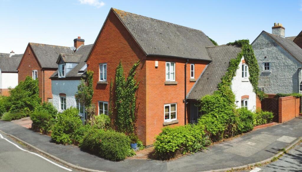 Main image of property: Garton Close, Appleby Magna, DE12