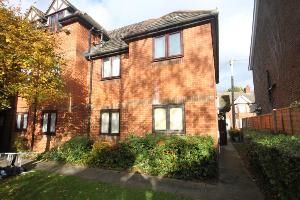 Main image of property: Leafields, Luton, LU3
