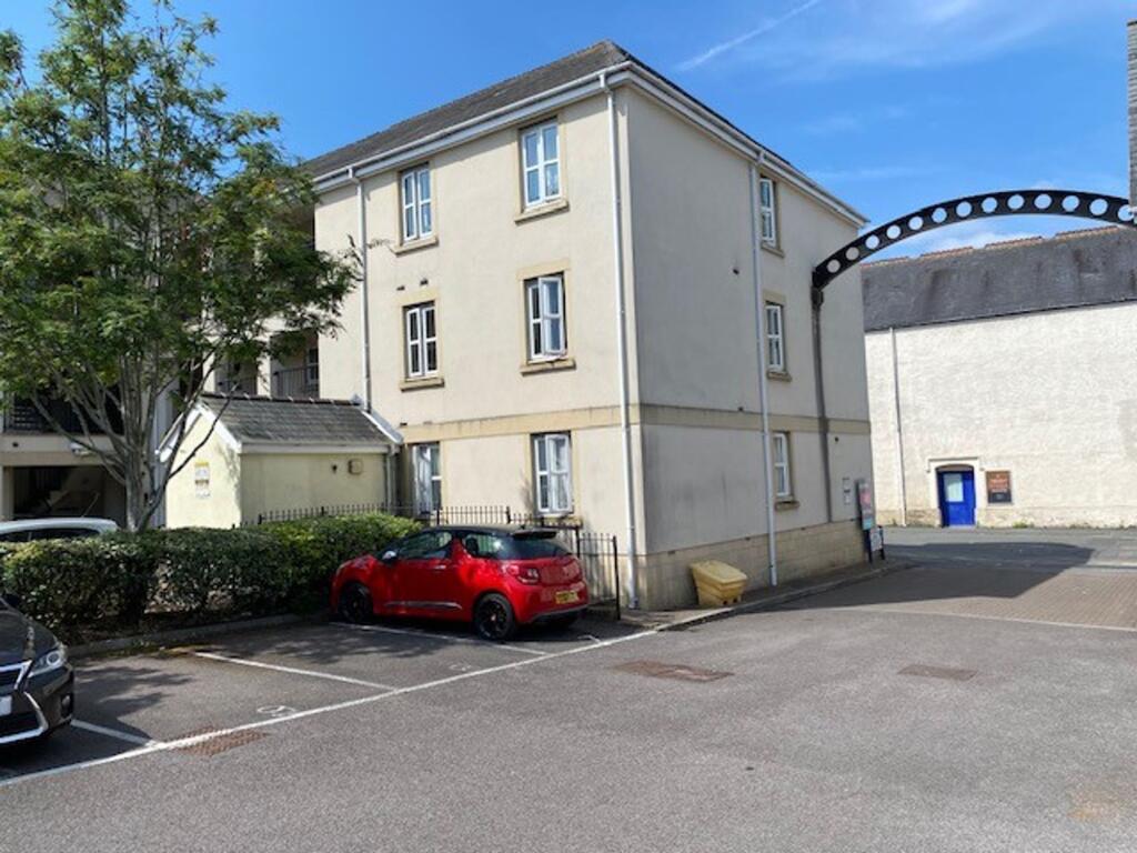 Main image of property: Pendennis Park, Staple Hill, BS16