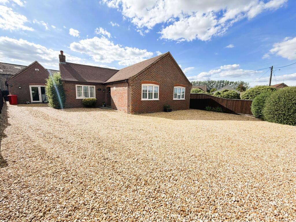 Main image of property: Main Road, Three Holes, Wisbech, Cambridgeshire, PE14 9JR