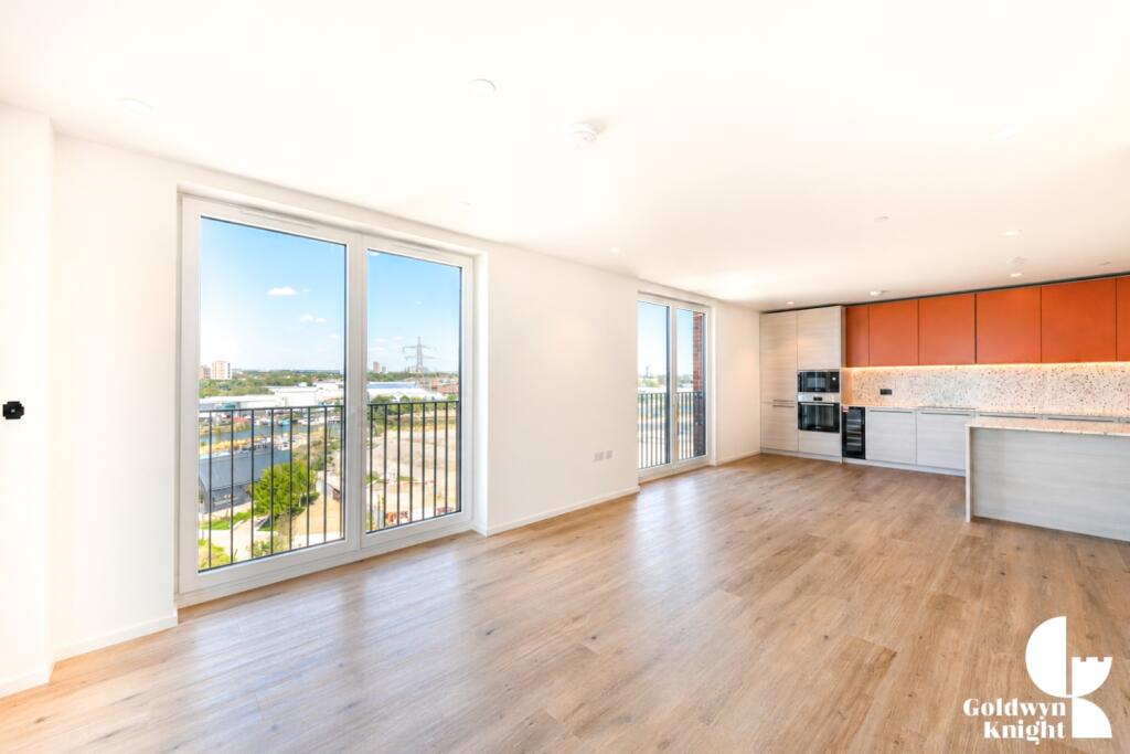 Main image of property: Leven Road, London, London, E14