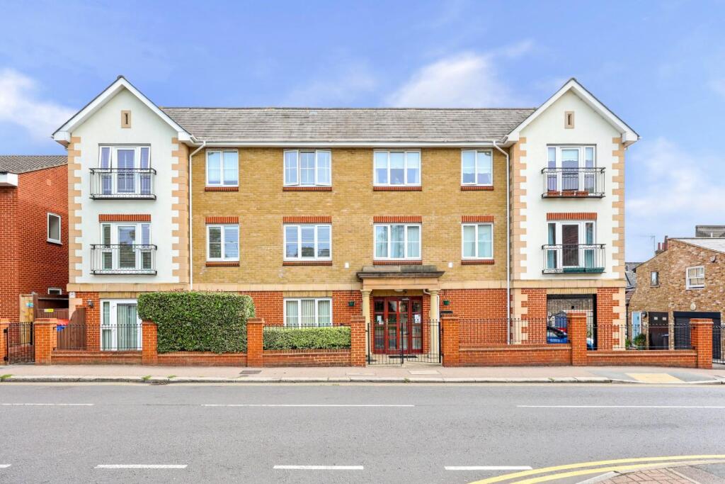 Main image of property: Victoria Road, Buckhurst Hill