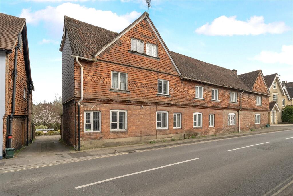 Main image of property: Petworth Road, Haslemere, Surrey, GU27