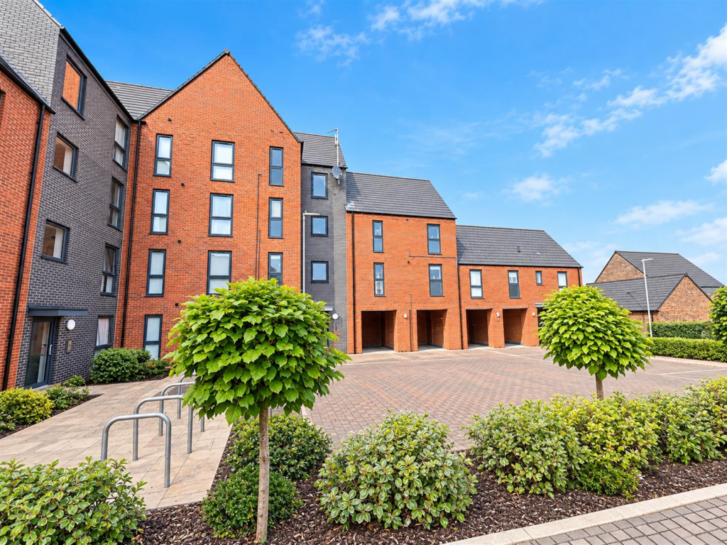 Main image of property: Holly Lane, Houghton Regis