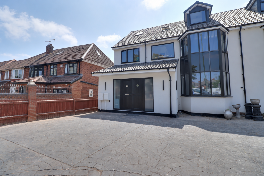 Main image of property: Broadway, Walsall, WS1 3HD