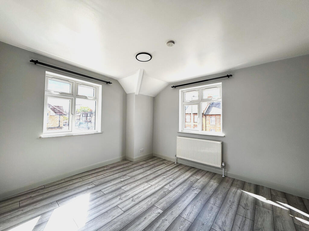 Main image of property: Elmers End Road, Anerley, Beckenham, SE20