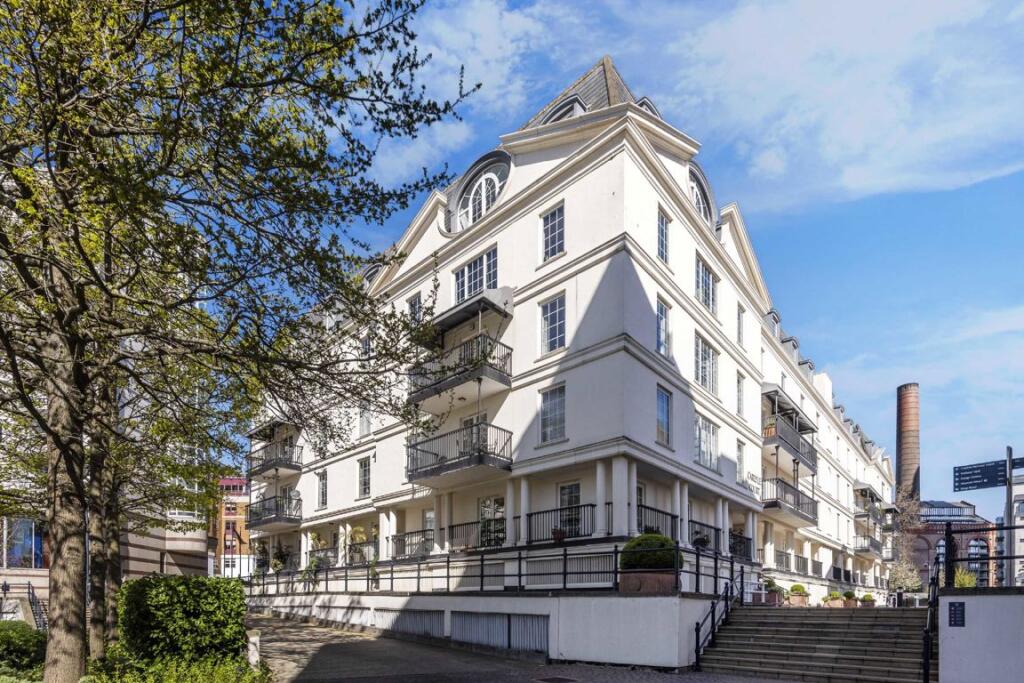 Main image of property: Carlyle Court, Chelsea Harbour