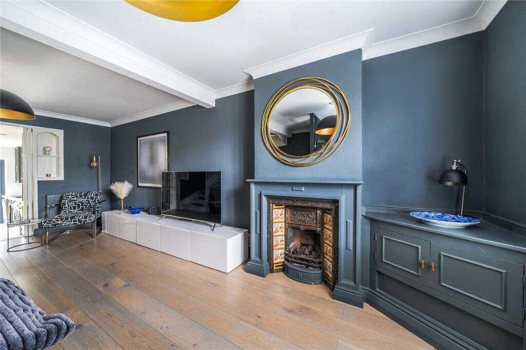Main image of property: Queens Road, Thames Ditton, KT7
