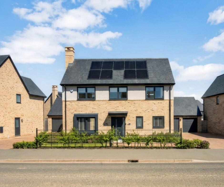 Main image of property: Cranford Road,
Barton Seagrave,
Kettering,
NN15 6RH