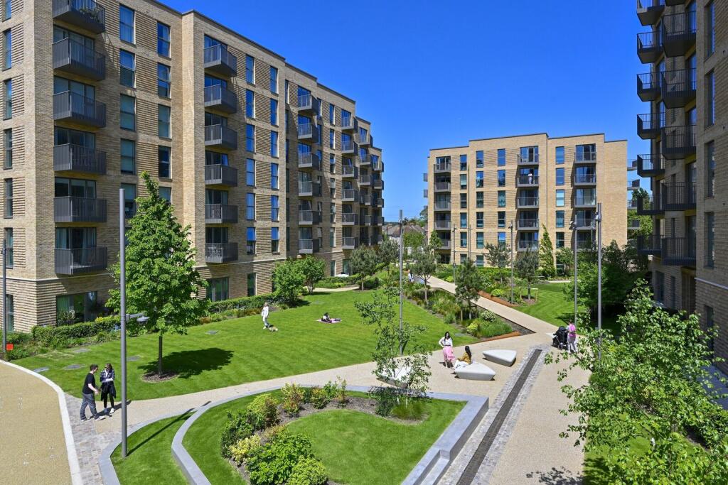 Main image of property: Horlicks Quarter, Slough, SL1