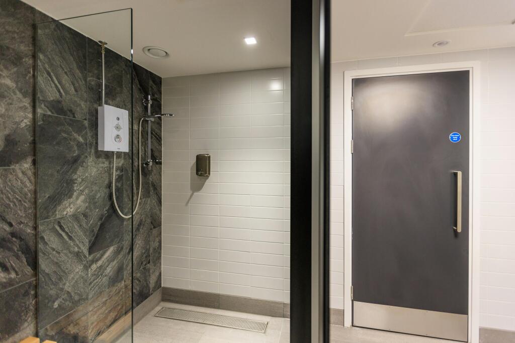 Bourn Coventry Showers.jpg